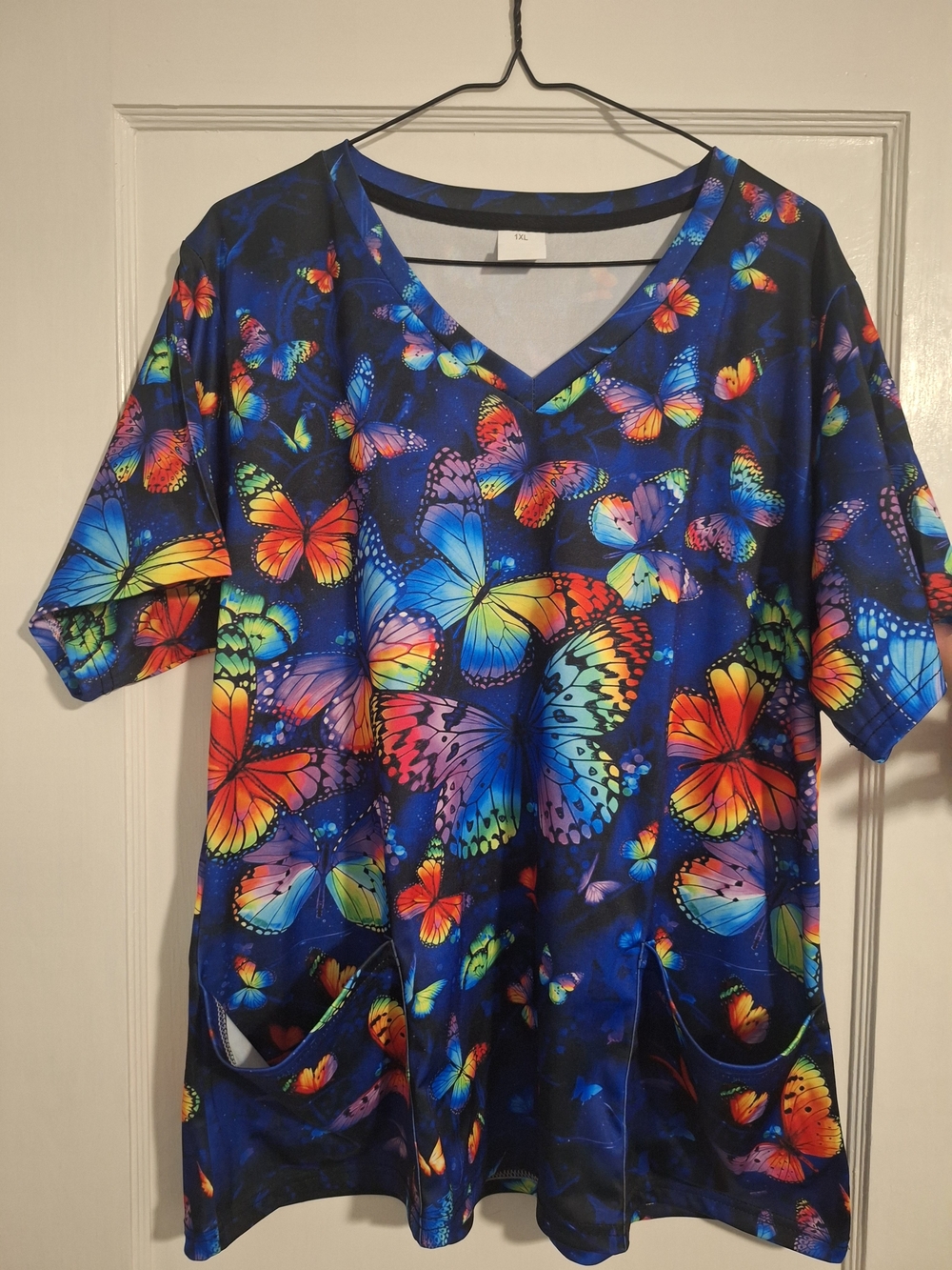 Women's V-Neck Butterfly Print Top - Multicolor